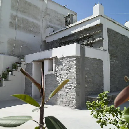 Tutti Blu Tinos Living Space 4*